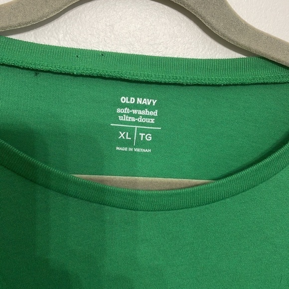 OLD NAVY “IRISH” Green t shirt size xl - Picture 2 of 6